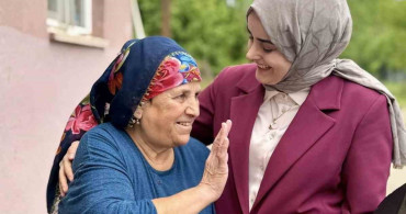 Sebahat Teyzenin Samimi Duası Duygulandırdı