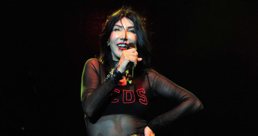 Seda Sayan’dan Sonra Hande Yener de Fransız Askısı Yaptıranlar Kervanına Katıldı!