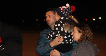 Şehit Babasını Gözü Yaşlı Karşıladı