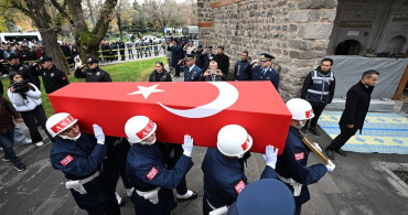 Şehit Hava Pilot Binbaşı Nihat İlgen Son Yolculuğuna Uğurlandı