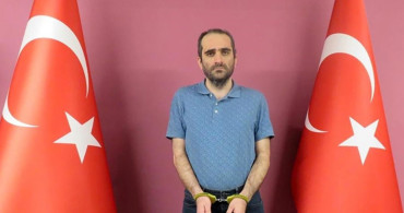 Selahaddin Gülen Kimdir ?