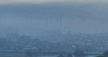 Selimiye Camisi'nin Görkemi Sisle Buluştu