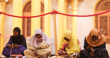 Senegal'de İlk Teravih Namazı Coşkuyla Kılındı