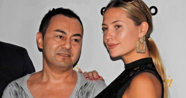 Serdar Ortaç'ın Eski Eşi Chloe Loughnan Soyundu da Soyundu! İç Çamaşırsız Pozlarını Kameraya Verdi