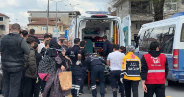 Serdivan'da 9 Yaşındaki Çocuğa Otomobil Çarptı