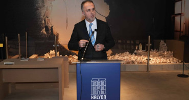 Sessiz Ayakkabılar Sergisiyle Filistin'e Destek