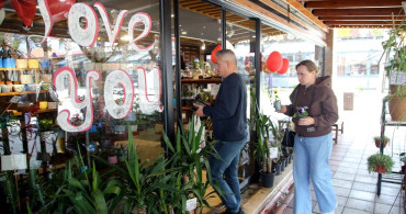 Sevgililer Günü'nde Özgün Üretim: Dalaman Açık Ceza İnfaz Kurumu'ndan Çiçekler