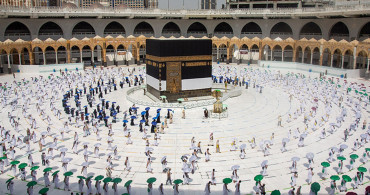 Sevindiren Haber Geldi! Hacı Adayları Kabe'de ilk Tavaflarını Yapmaya Başladı