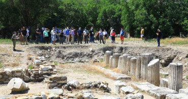 Seyahat Acentesi Temsilcileri Muğla'daki Stratonikeia Antik Kenti'nde