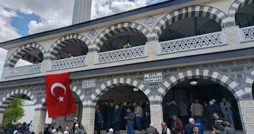 Şeyh Muhammed Kazım Camii ve Külliyesi Dualarla İbadete Açıldı