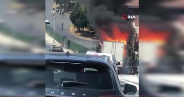 Seyir halindeki sunta yüklü kamyonette yangın