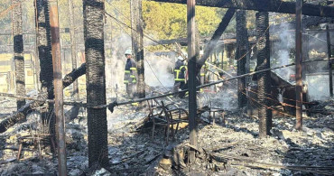 Siirt’in Kurtalan ilçesinde kafe yangını kontrol altına alındı