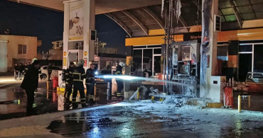 Siirt'te Akaryakıt İstasyonunda Yangın Söndürüldü