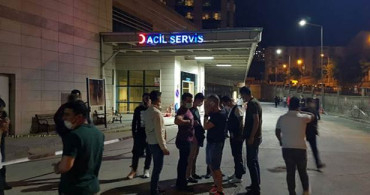 Siirt'te Askerleri Taşıyan Araç Kaza Yaptı! Vatandaş Hastaneye Akın Etti