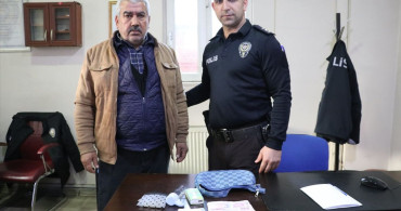 Siirt'te Hamalın Örnek Davranışı: Bulduğu Parayı Sahibine Teslim Etti