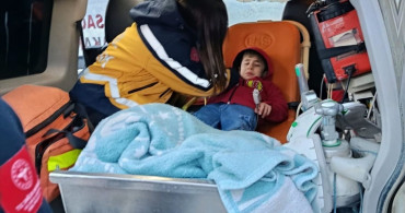 Siirt'te Kar Engeline Rağmen Hasta Hastaneye Ulaştırıldı