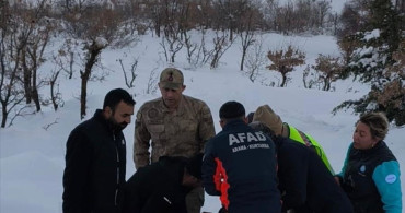 Siirt'te Kar Yağışı Sebebiyle Mahsur Kalan İşçi Kurtarıldı