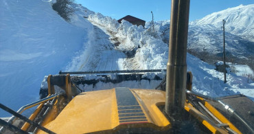 Siirt'te Karla Mücadele Sonuç Verdi: 20 Yerleşim Yeri Ulaşıma Açıldı