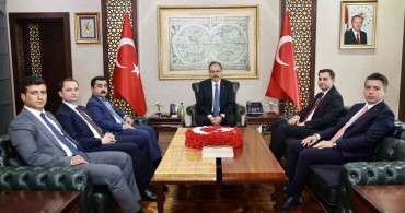 Siirt'te yeni mülki idare amirleri valilikte toplandı