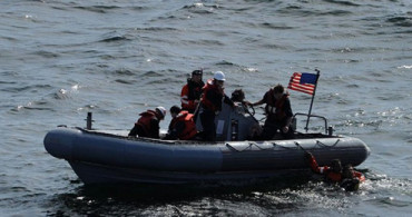 Silivri'deki Yat Yangınına ABD Savaş Gemisi Müdahale Etti