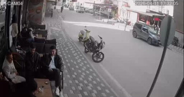 Simav'da 4.8 Büyüklüğünde Deprem Anı Güvenlik Kamerasında