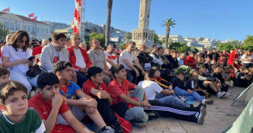 Sınav önlemleri nedeniyle meydanlarda maç yayını etkinlikleri iptal