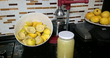 Sinir Sistemini Yenileyen Sarımsak Limon Kürü Nasıl Yapılır?