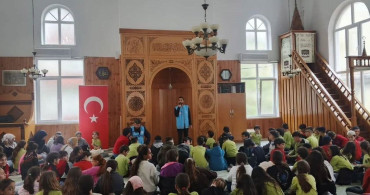 Sinop'ta Camiler Çocuklarla Canlandı