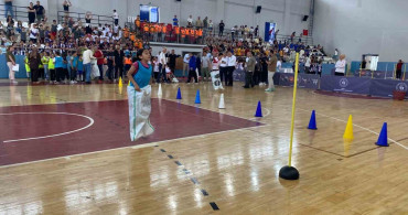 Sinop’ta geleneksel çocuk oyunları şenliği büyük ilgi gördü