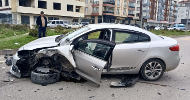 Sinop'ta Trafik Kazası: 3 Yaralı
