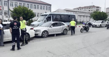 Sinop'ta Zincirleme Trafik Kazası: 5 Yaşındaki Çocuk Yaralandı
