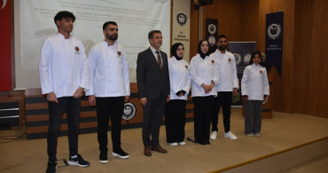 Şırnak Üniversitesi'nde Mutfak Öğrencilerine Ceket Giyme Töreni