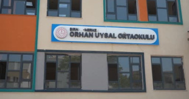 Şırnak’ta 152 bin öğrenci karne heyecanı yaşadı
