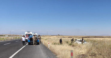 Şırnak'ta otomobil şarampole devrildi: 1’i bebek 5 yaralı
