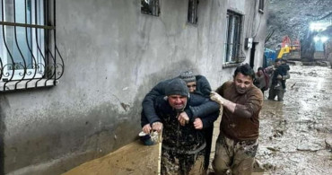 Şırnak'ta Sağanak Yağış Sonrası Tahliye ve Temizlik Çalışmaları Başlatıldı