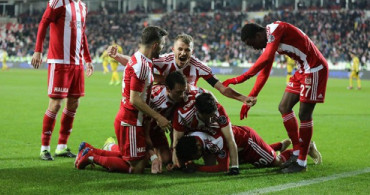 Sivasspor Fenerbahçe Deplasmanına Hazır