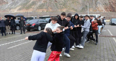 Sivas'ta Hıdırellez Coşkusu Yağmura Rağmen Sürdü