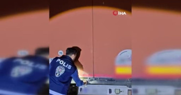 Sivas’ta iki tırda 27 kaçak göçmen yakalandı
