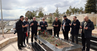 Sivas'ta İsmail Güneş, Kabri Başında Anıldı