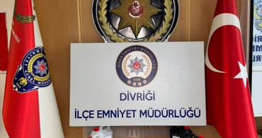 Sivas'ta Kaçak Etil Alkol Operasyonu