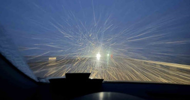 Sivas'ta Mart Ayında Kar Yağışı Sürücüleri Zorladı