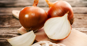 Soğan neye iyi gelir, hangi vitaminleri içerir, hangi hastalıkları önler? Kansere geçit vermeyen soğanın faydaları 