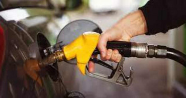 Son dakika: Akaryakıttan dev indirim geldi! Benzine 3 TL, motorine 5 TL indirim kapıda
