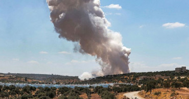 Son Dakika: Antalya Kaş'ta Korkutan Yangın