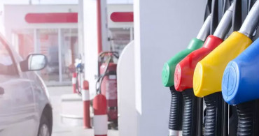 Son dakika: Benzine 57, motorine 1 lira 44 kuruş zam yapıldı!