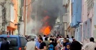 Son dakika: Bursa Osmangazi'de uçak yanarak mahallenin arasında düştü!