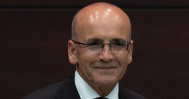 Son Dakika! Hazine ve Maliye Bakanı Mehmet Şimşek’ten KDV açıklaması!