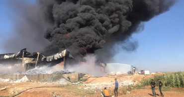 Son dakika: Mardin'de Plastik Fabrikasında Yangın Meydana Geldi