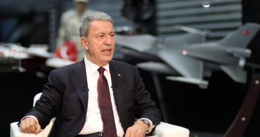 Son Dakika! Milli Savunma Bakanı'ndan kritik görüşme: Ukrayna Altyapı Bakanı Aleksandr Kubrakov ile bir araya geldi!