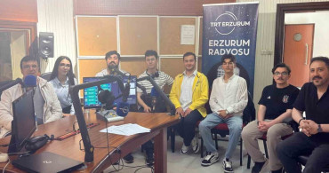 'Son Hasat' Tiyatro Ekibi TRT Erzurum Radyosu'nda